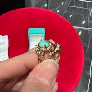 Elegant Gold and gold turquoise diamond ring
